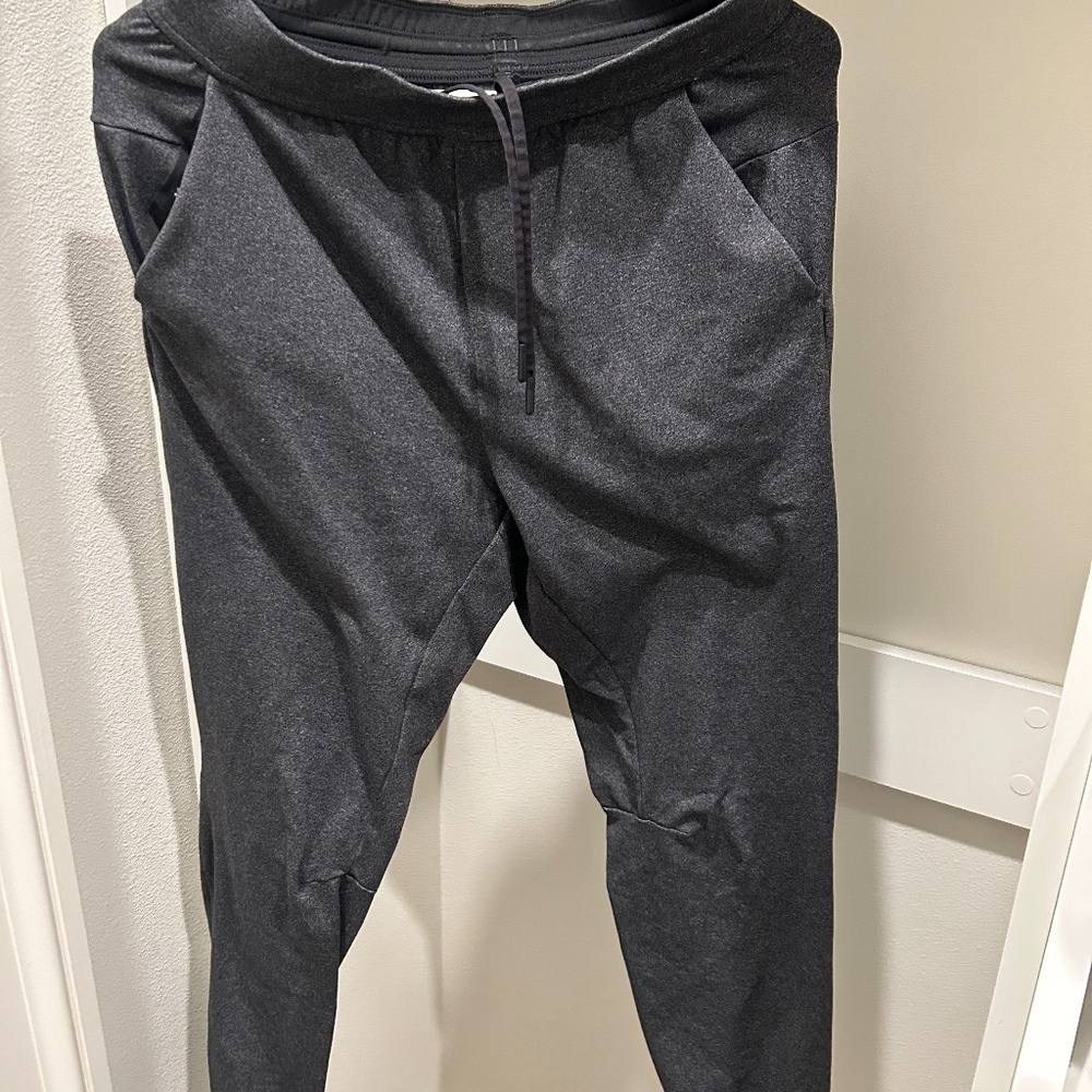 Lululemon sweatpants